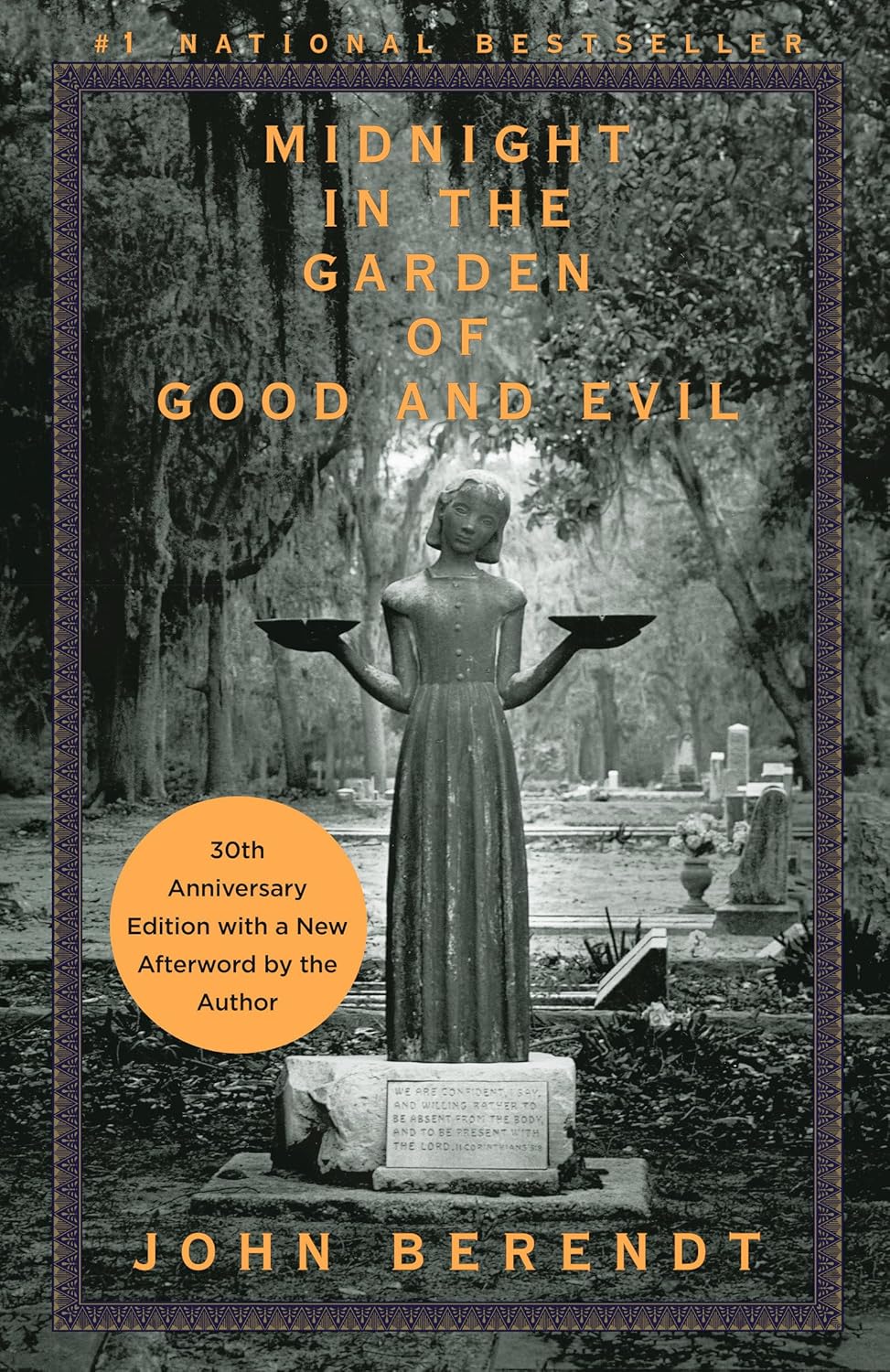 Midnight in the Garden of Good and Evil Paperback