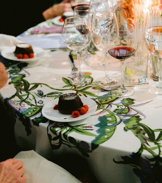 Round Table Linens